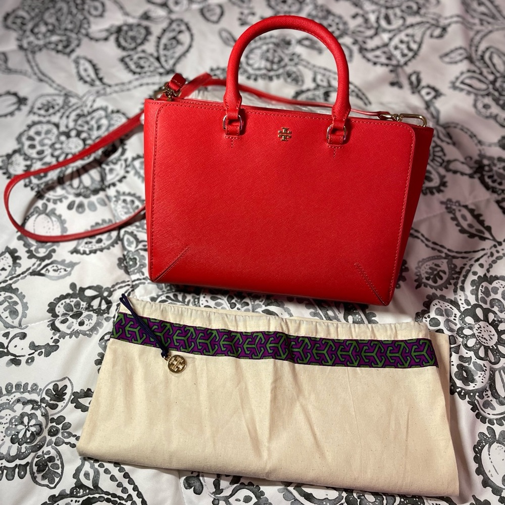 Tory Burch Emerson Zip Leather Tote